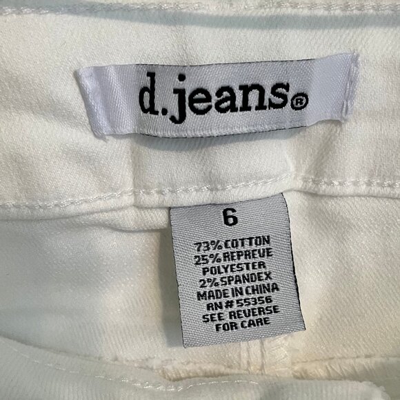 d. jeans, White, Size 6 - Picture 2 of 5